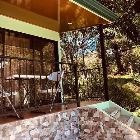 Casa Encantada Offers You Two-Bedroom House, 1 Tiny Apartment & 3 Double Rooms Manuel Antonio Εξωτερικό φωτογραφία