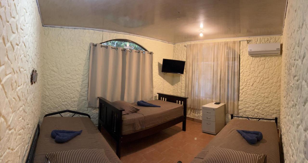 Casa Encantada Offers You Two-Bedroom House, 1 Tiny Apartment & 3 Double Rooms Manuel Antonio Εξωτερικό φωτογραφία